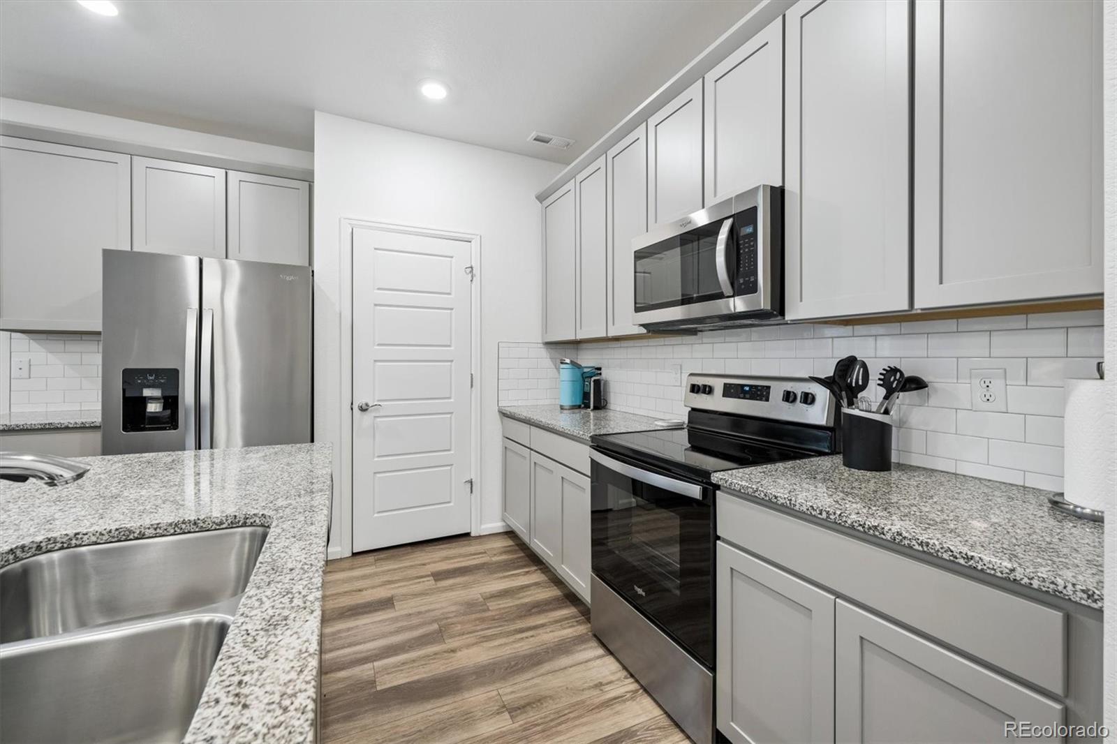 MLS Image #8 for 17957 e 103rd avenue,commerce city, Colorado