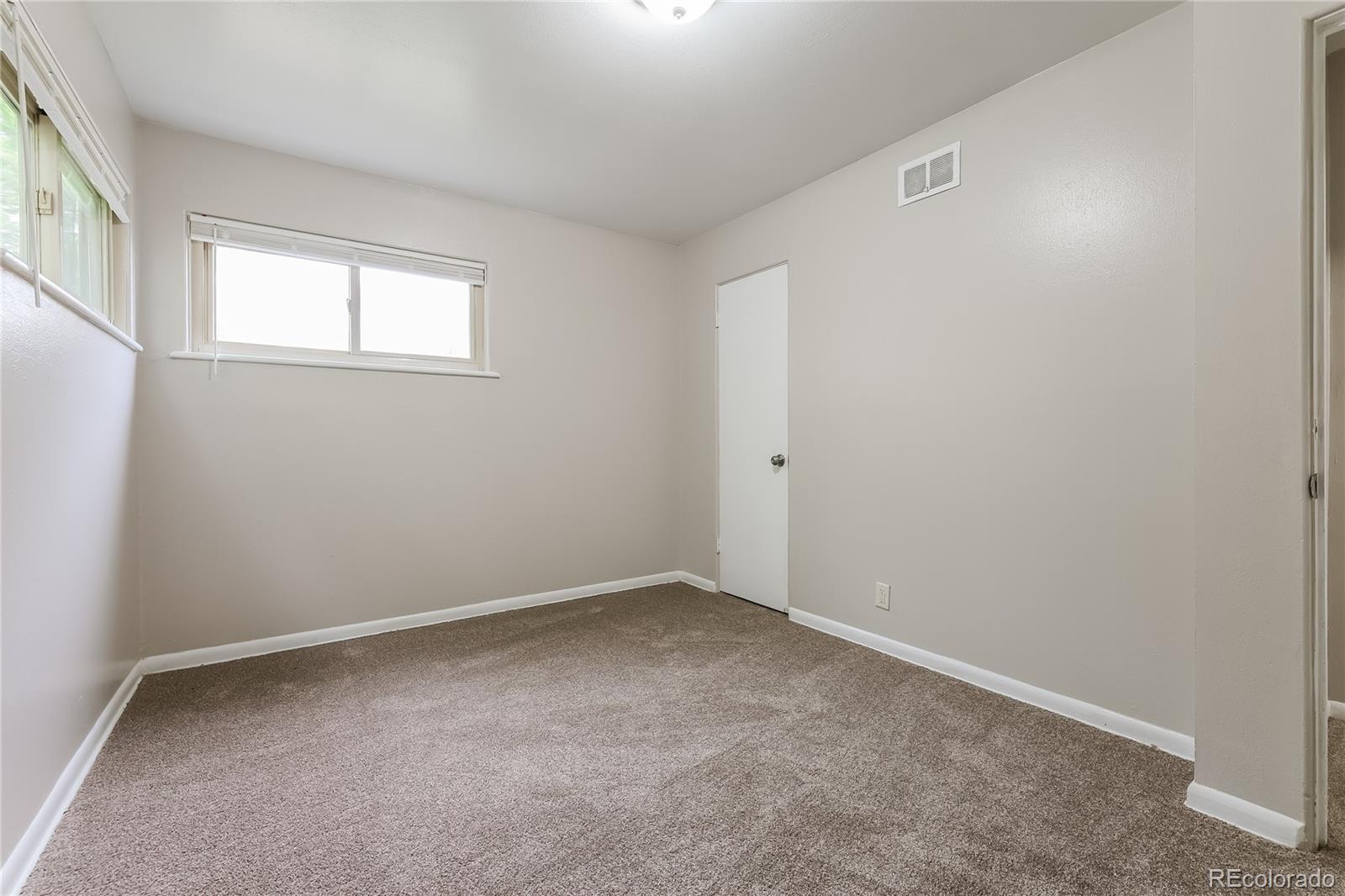 MLS Image #15 for 142 s xavier street,denver, Colorado