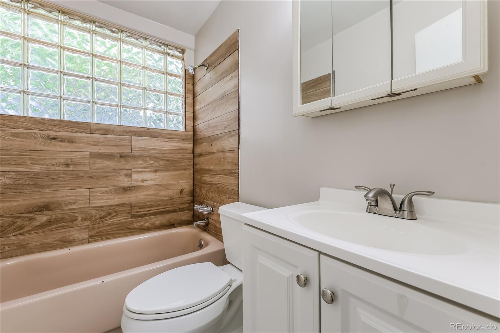 MLS Image #20 for 142 s xavier street,denver, Colorado
