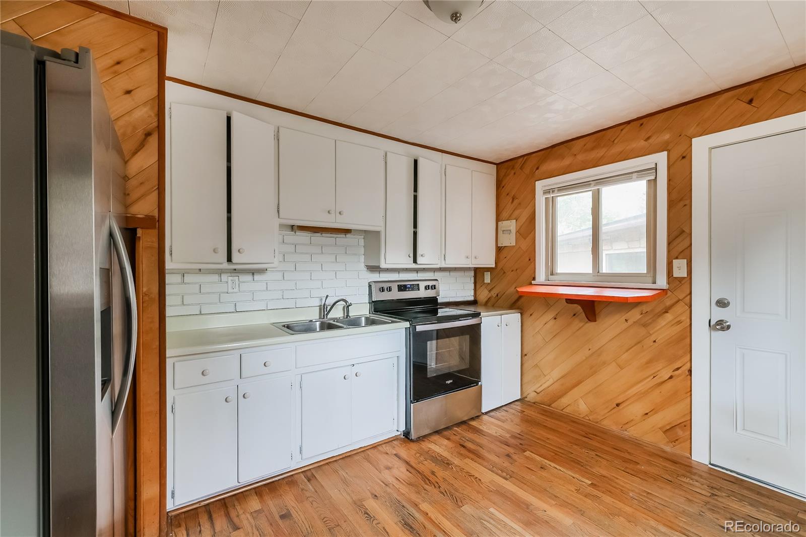 MLS Image #9 for 142 s xavier street,denver, Colorado
