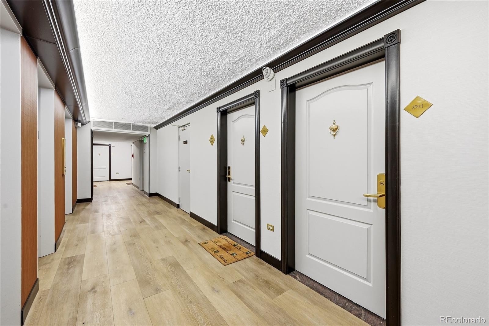 MLS Image #16 for 1020  15th street,denver, Colorado