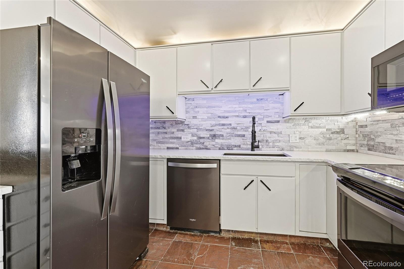 MLS Image #7 for 1020  15th street,denver, Colorado