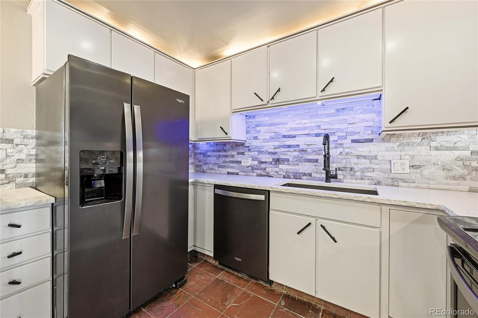 MLS Image #9 for 1020  15th street,denver, Colorado