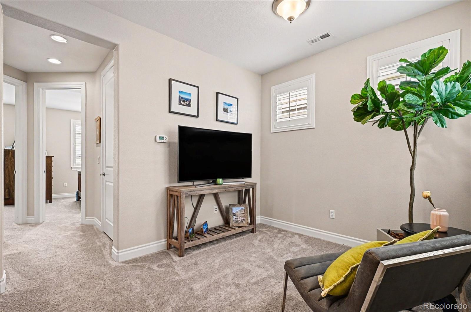 MLS Image #16 for 9252  mornington way,lone tree, Colorado