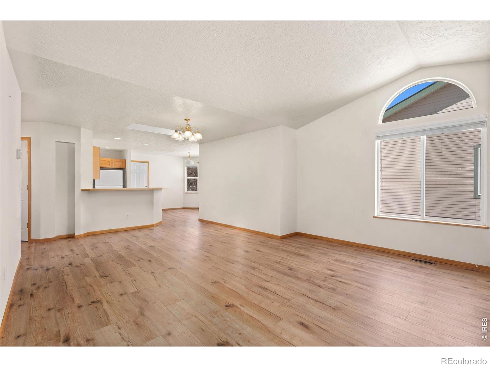MLS Image #4 for 641  radiant drive,loveland, Colorado