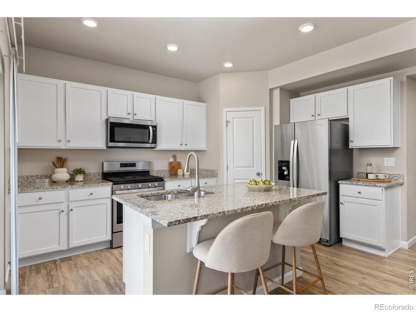 MLS Image #10 for 5453  bauer drive,frederick, Colorado