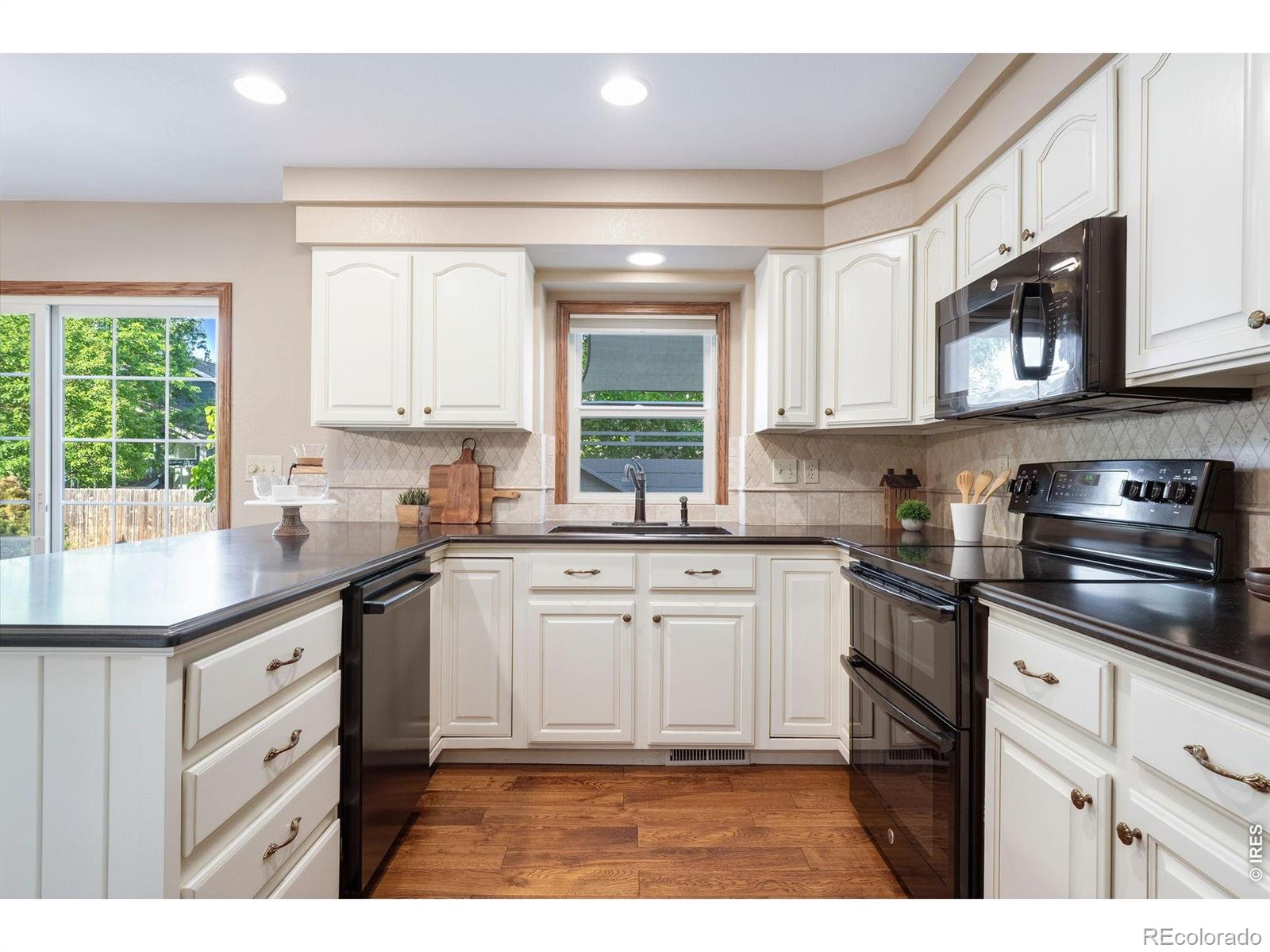 MLS Image #16 for 2900  mercy drive,fort collins, Colorado