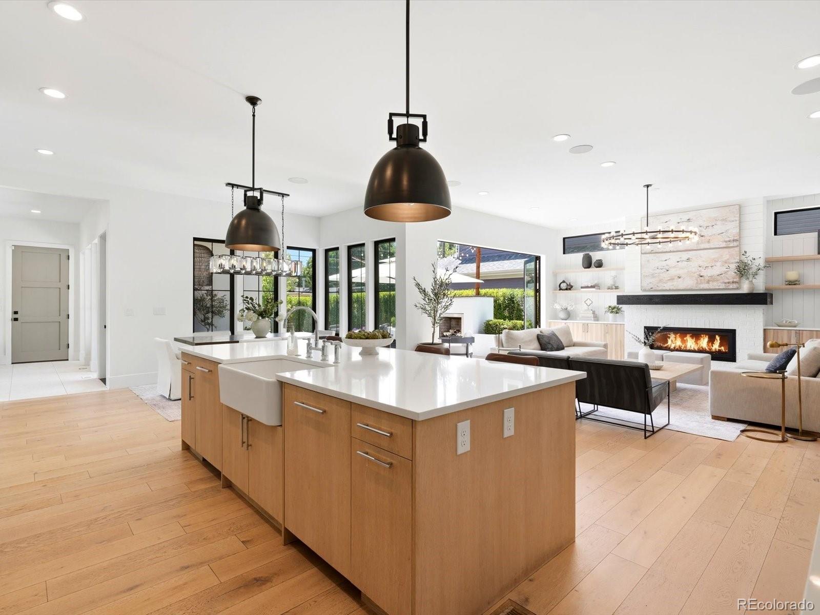 MLS Image #10 for 2380 s cook street,denver, Colorado
