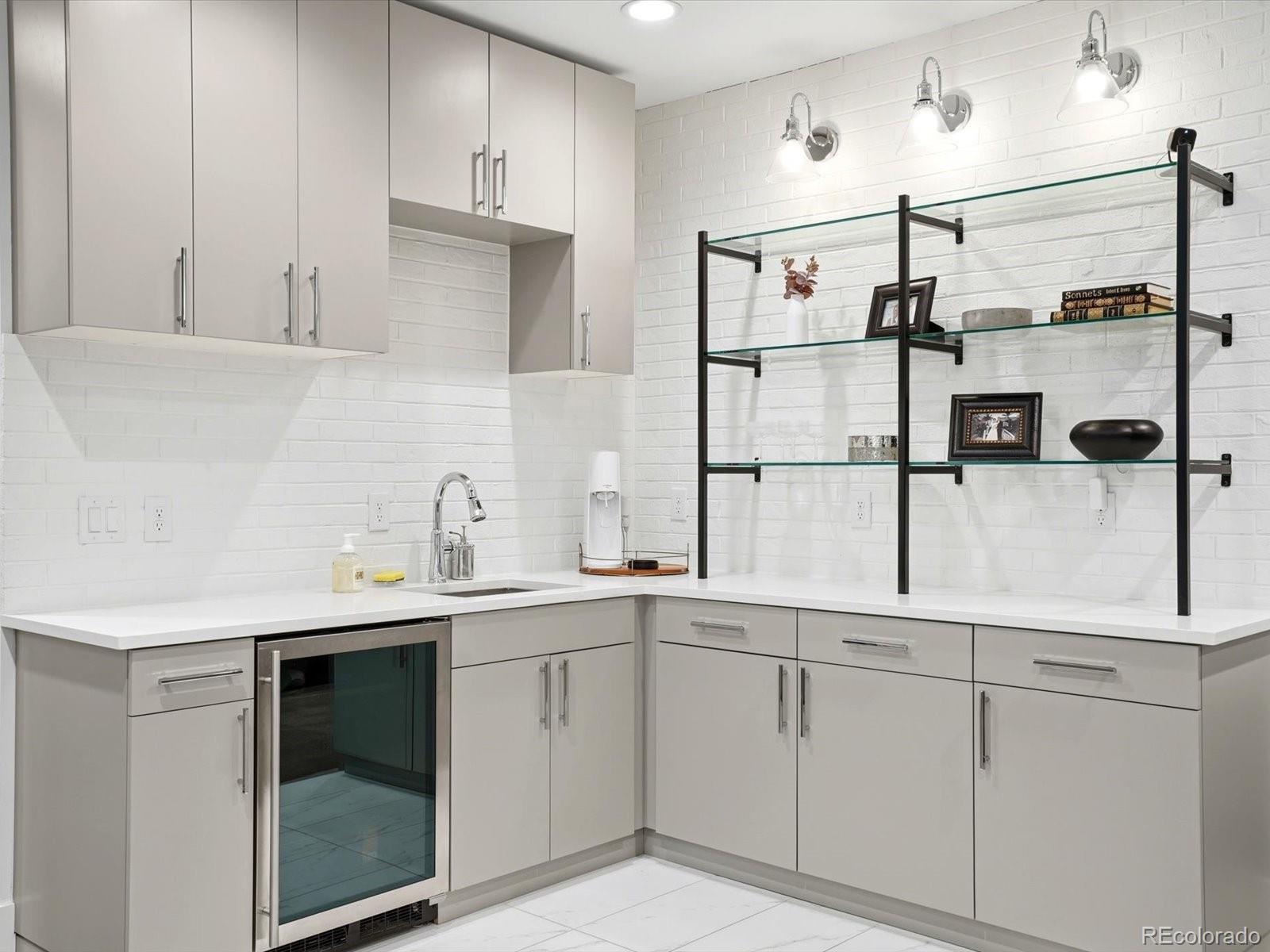 MLS Image #18 for 2380 s cook street,denver, Colorado