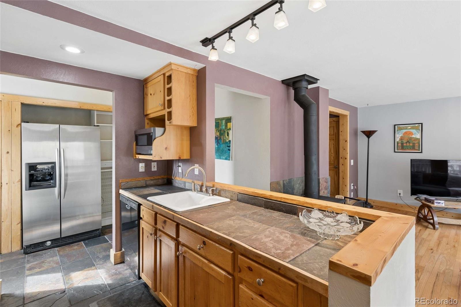 MLS Image #8 for 609 w 4th street,nederland, Colorado