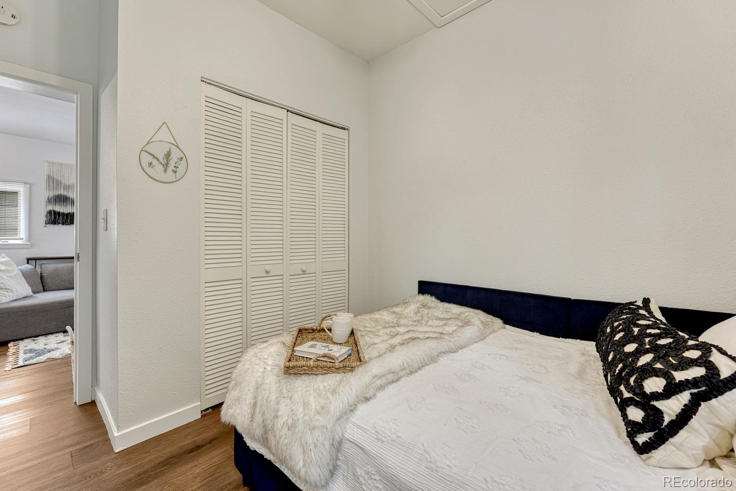 MLS Image #10 for 705 n corona street,colorado springs, Colorado