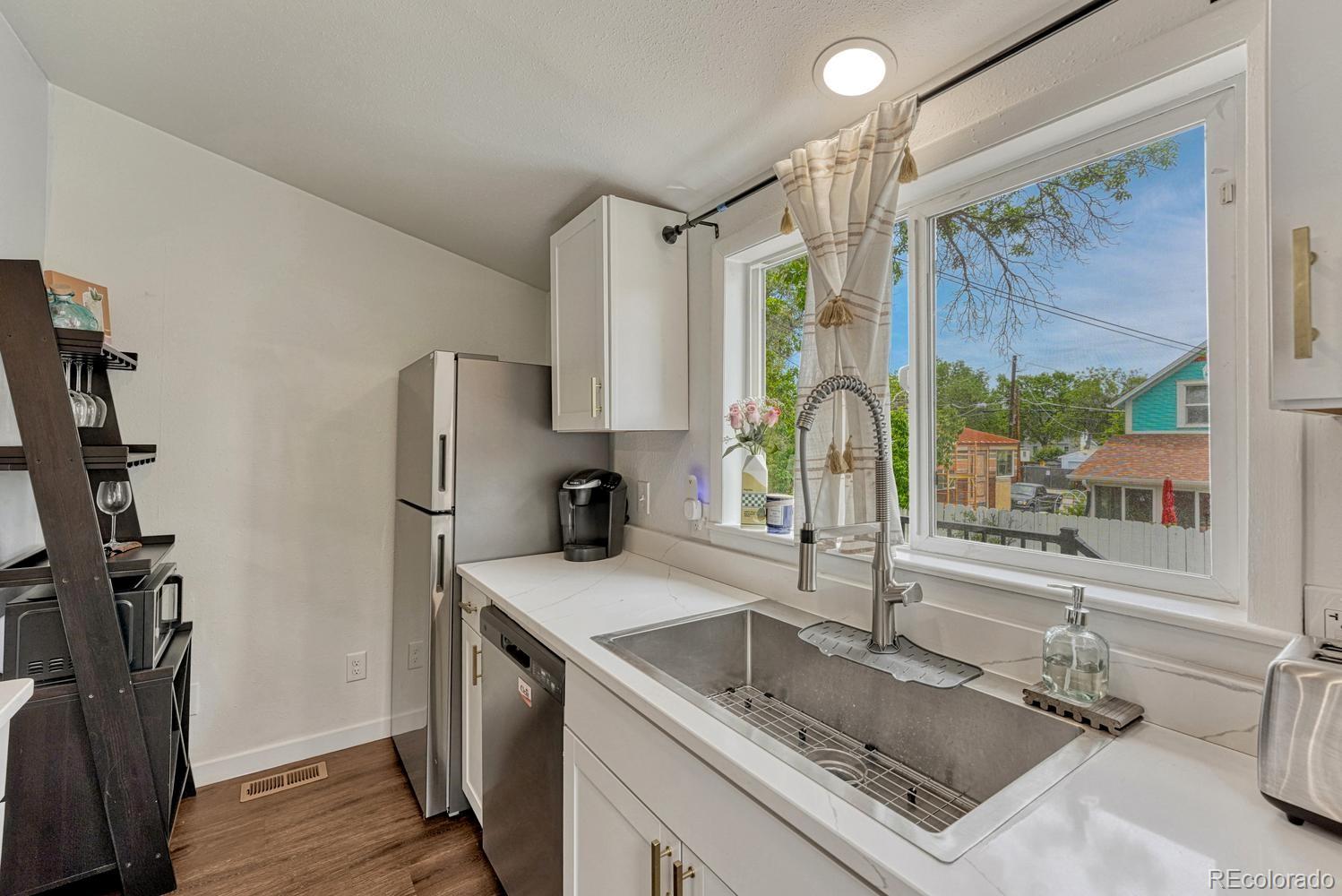 MLS Image #14 for 705 n corona street,colorado springs, Colorado