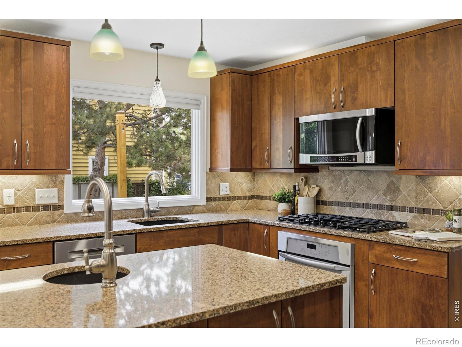 MLS Image #11 for 2712  blackstone court,fort collins, Colorado