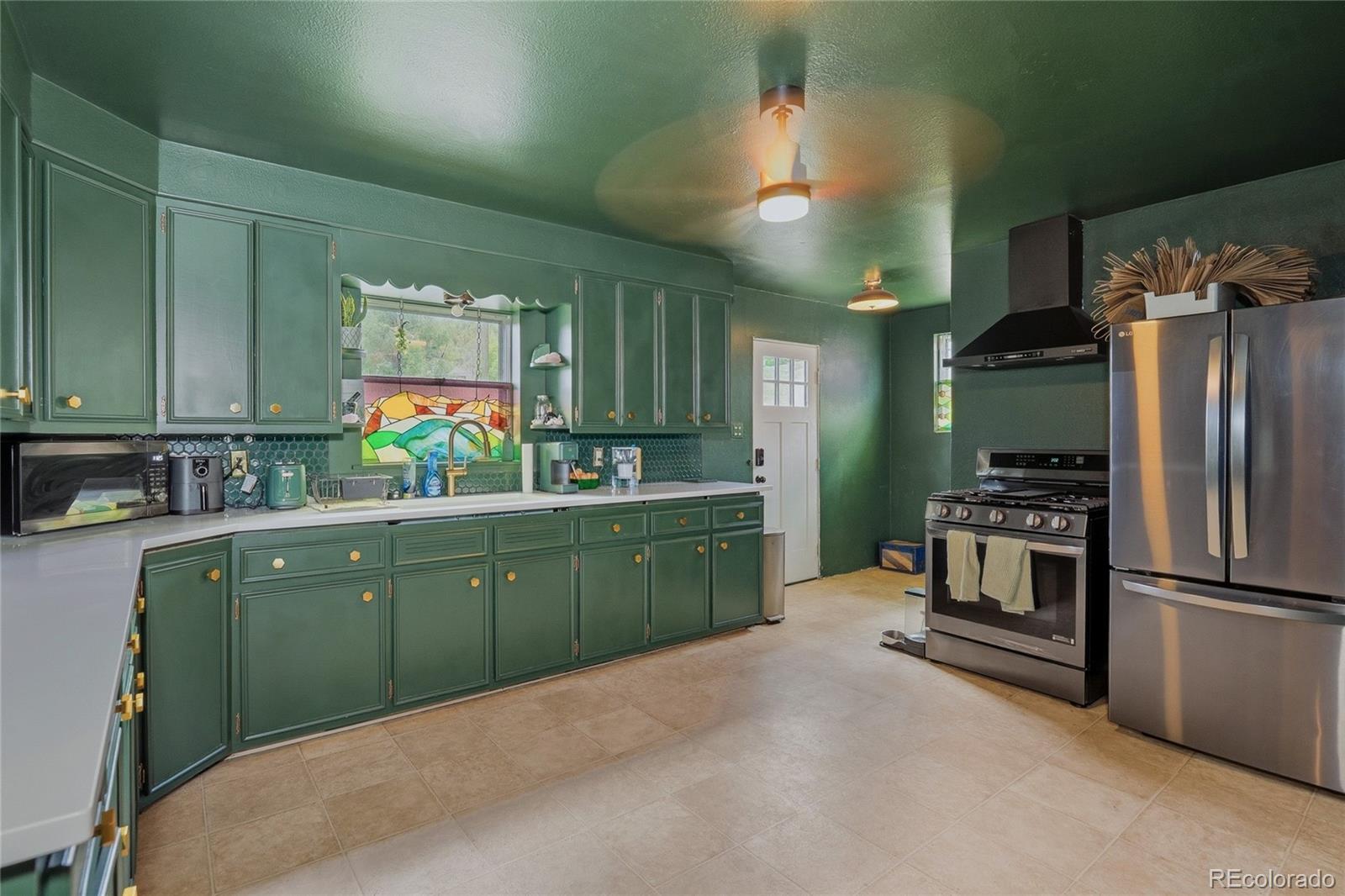 MLS Image #11 for 316 e 6th street,trinidad, Colorado