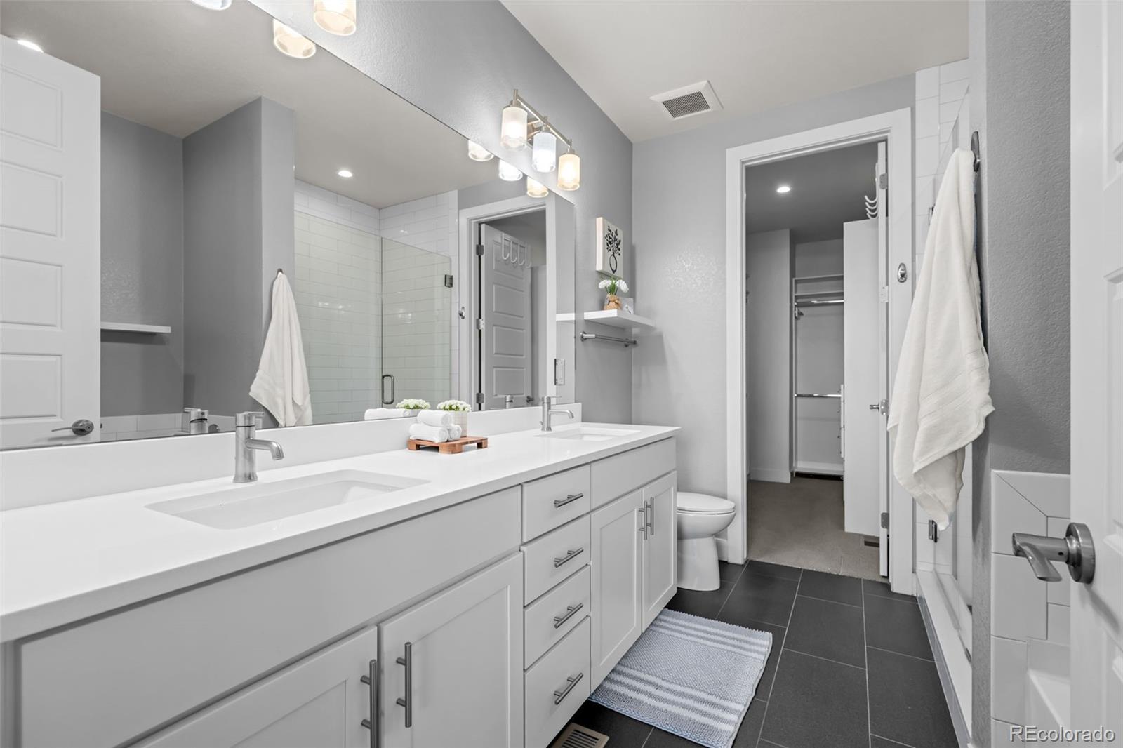 MLS Image #21 for 2438 n washington street ,denver, Colorado