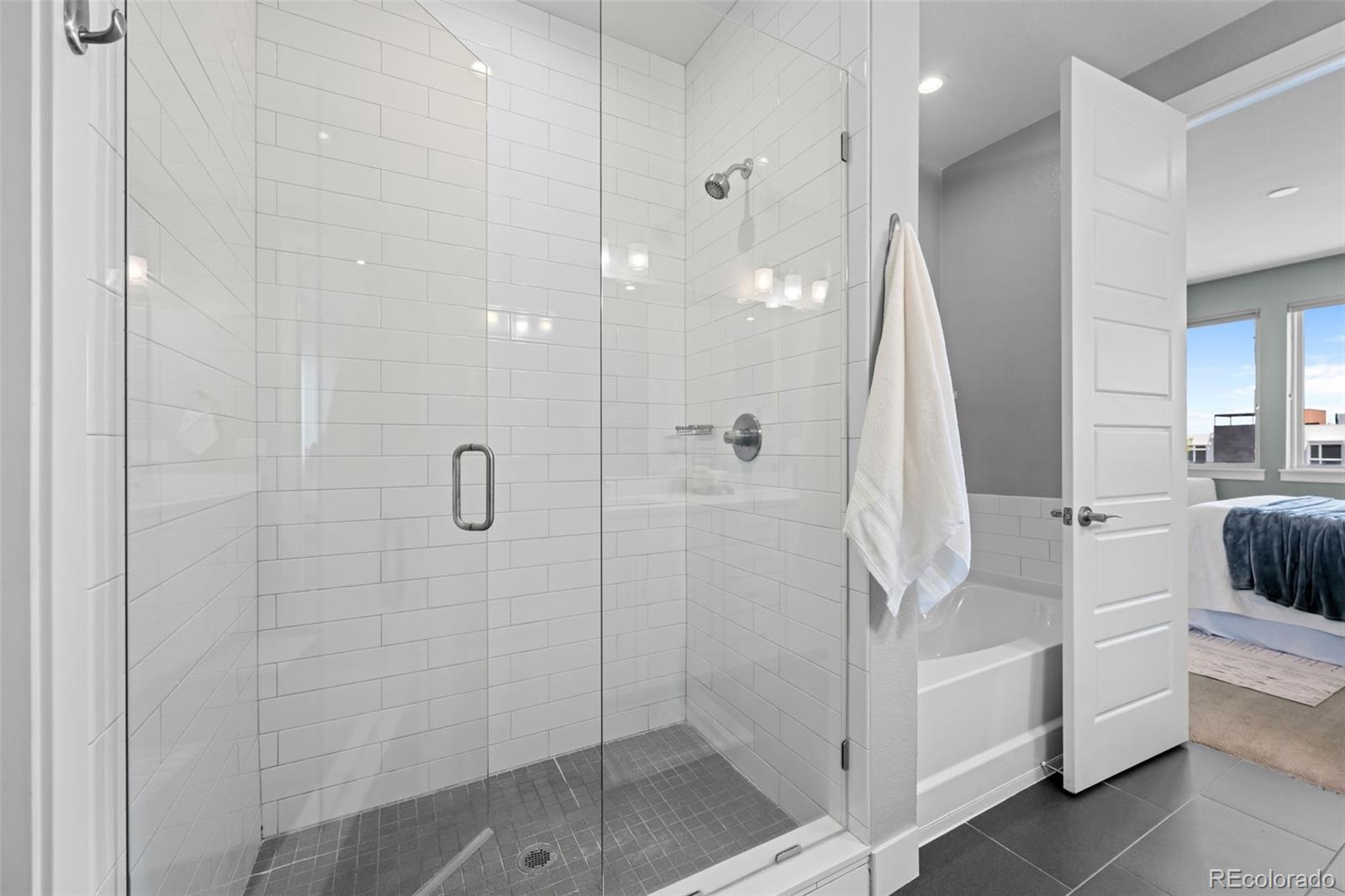 MLS Image #23 for 2438 n washington street ,denver, Colorado