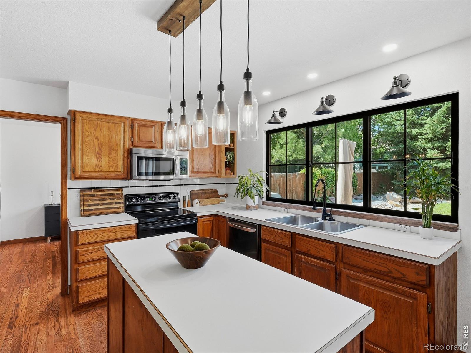 MLS Image #5 for 6307  buchanan street,fort collins, Colorado