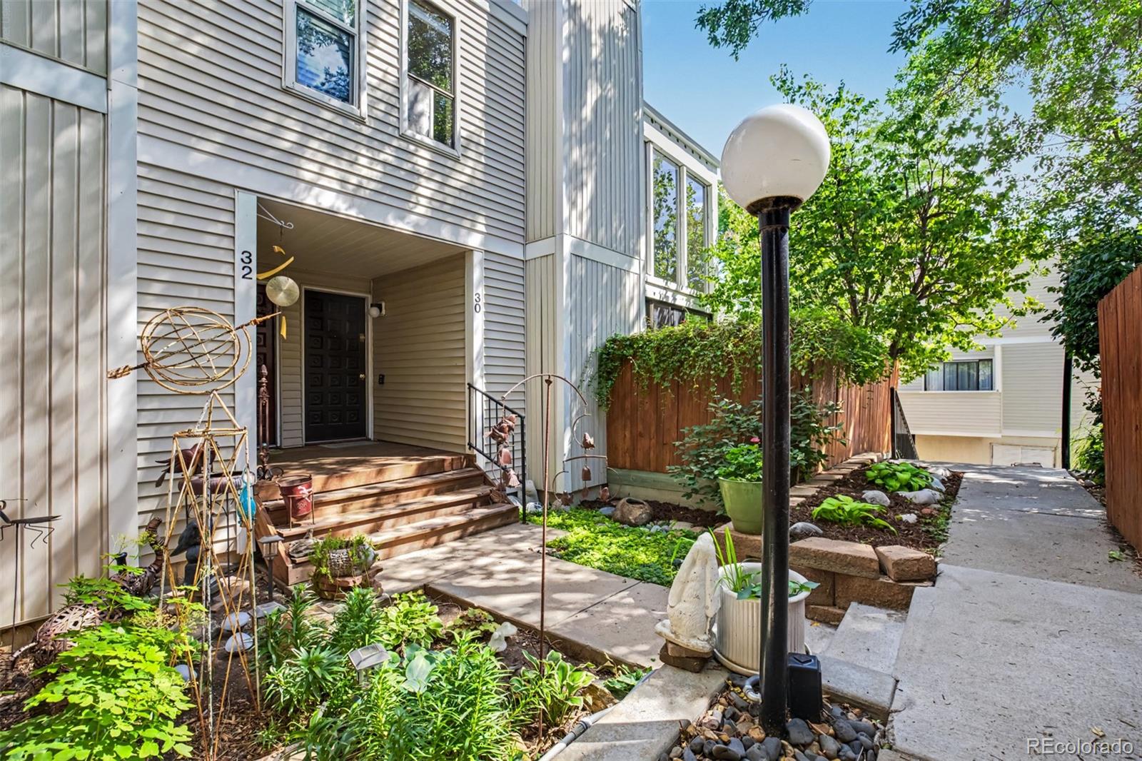 MLS Image #1 for 1050 s monaco street parkway,denver, Colorado
