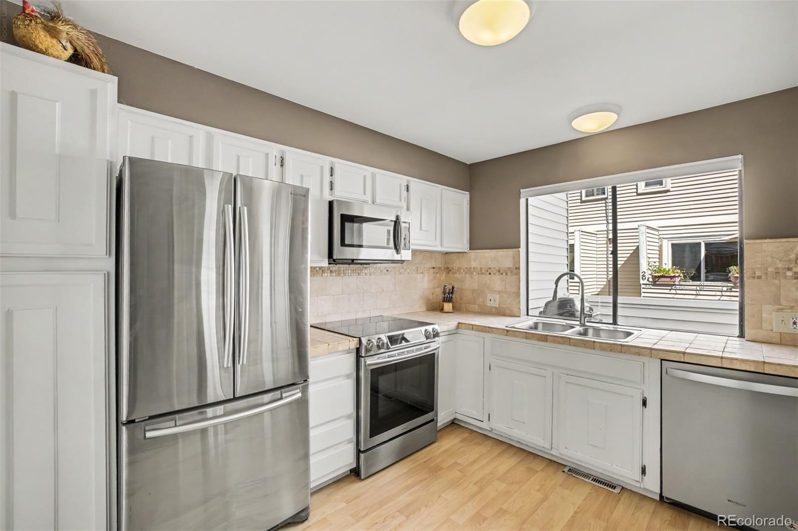 MLS Image #12 for 1050 s monaco street parkway,denver, Colorado
