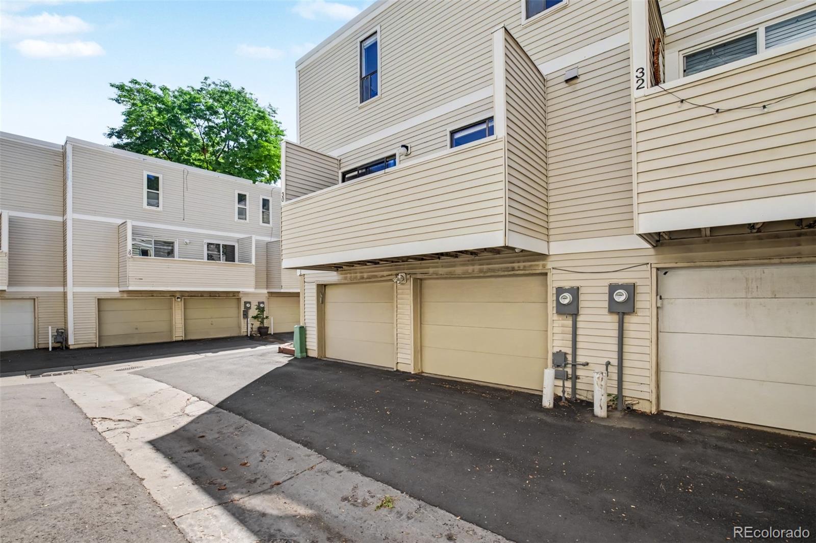 MLS Image #39 for 1050 s monaco street parkway,denver, Colorado