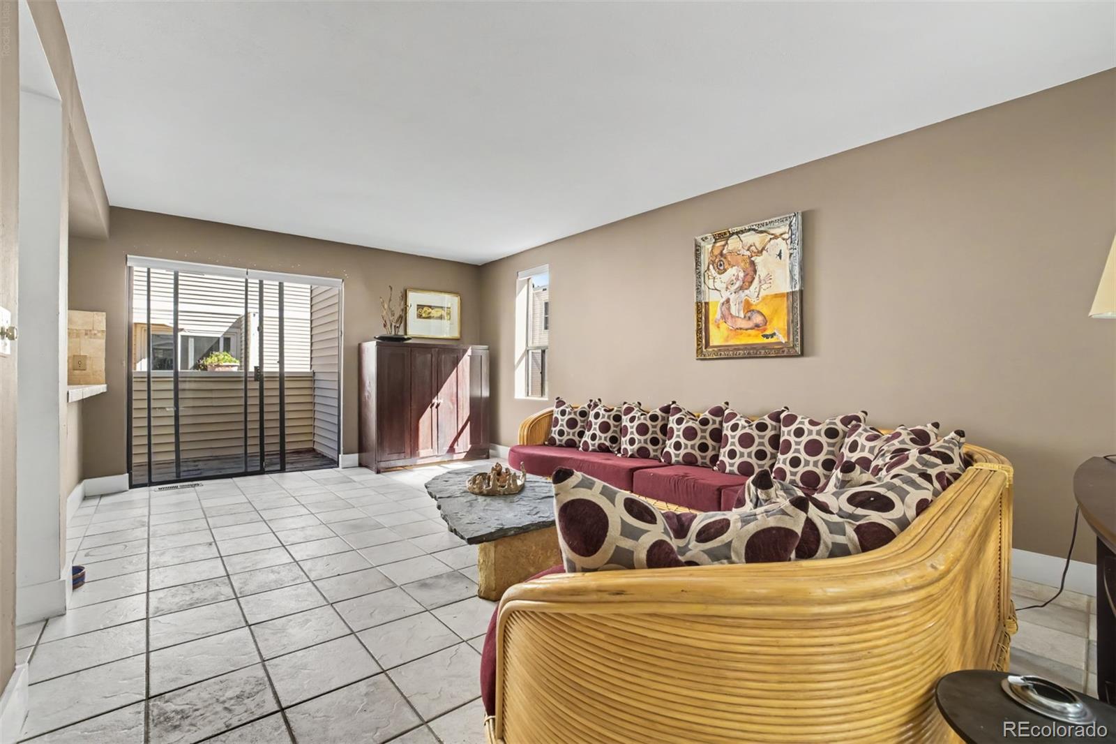 MLS Image #6 for 1050 s monaco street parkway,denver, Colorado