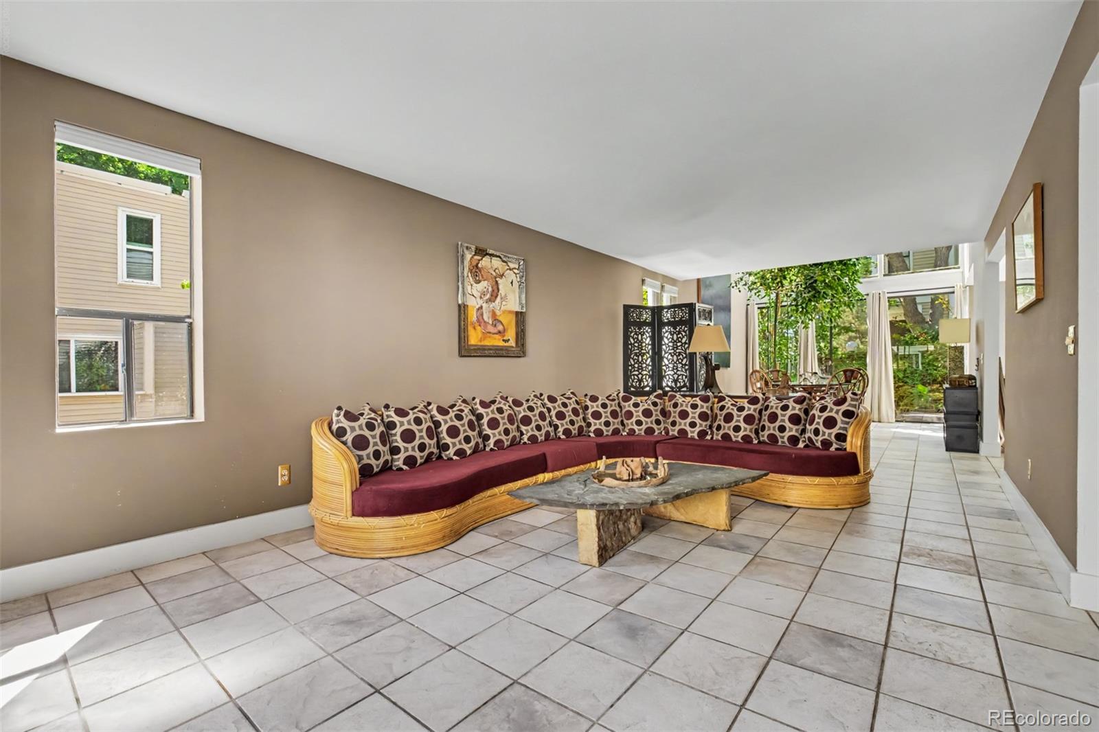 MLS Image #7 for 1050 s monaco street parkway,denver, Colorado