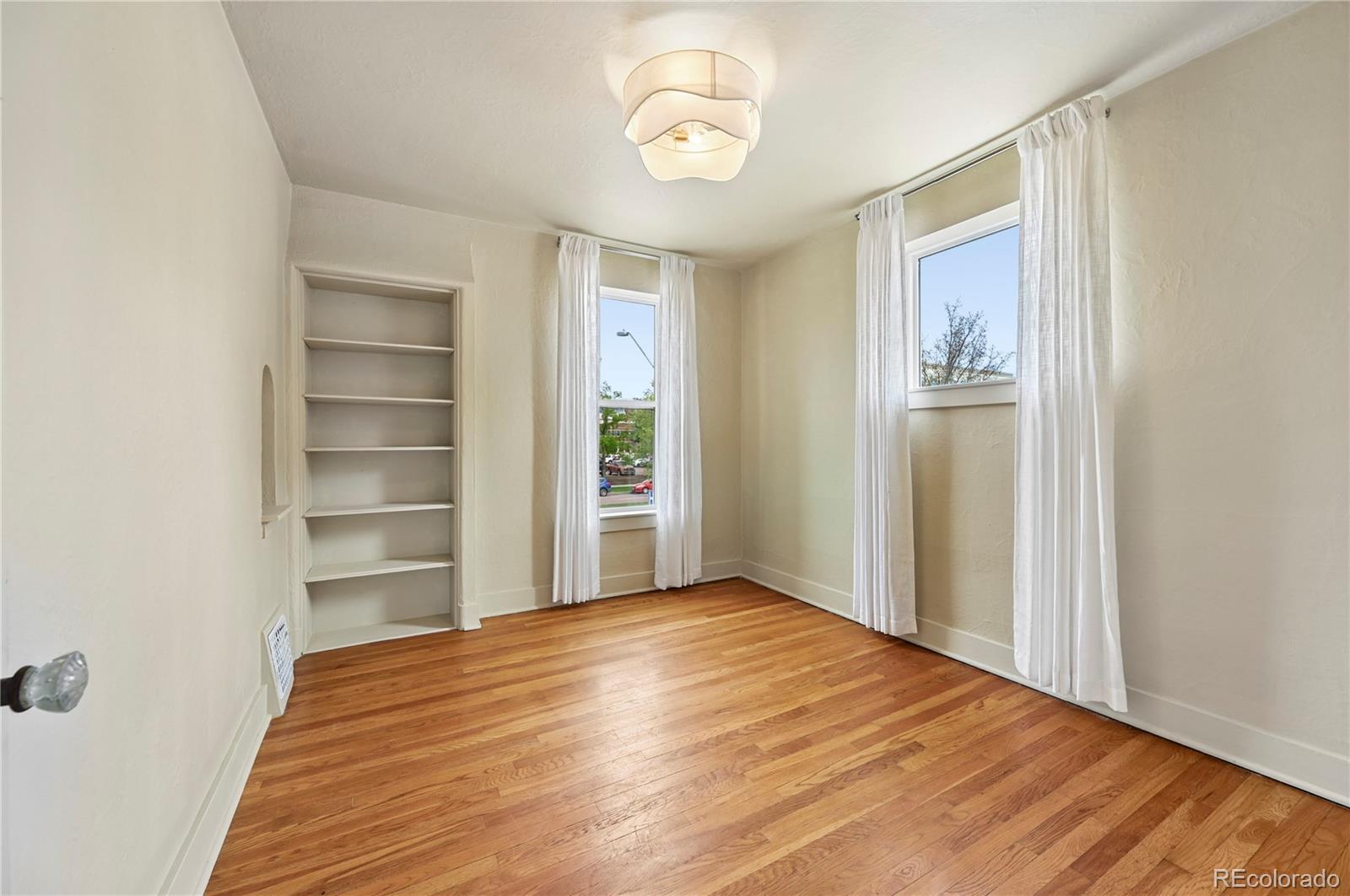 MLS Image #23 for 2219 n nevada avenue,colorado springs, Colorado