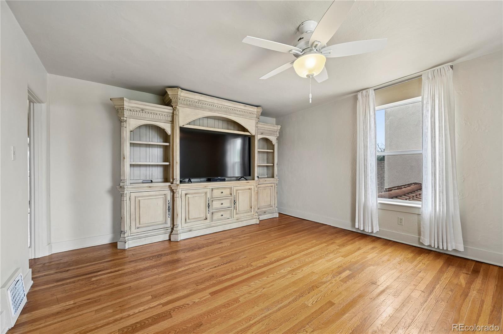 MLS Image #26 for 2219 n nevada avenue,colorado springs, Colorado
