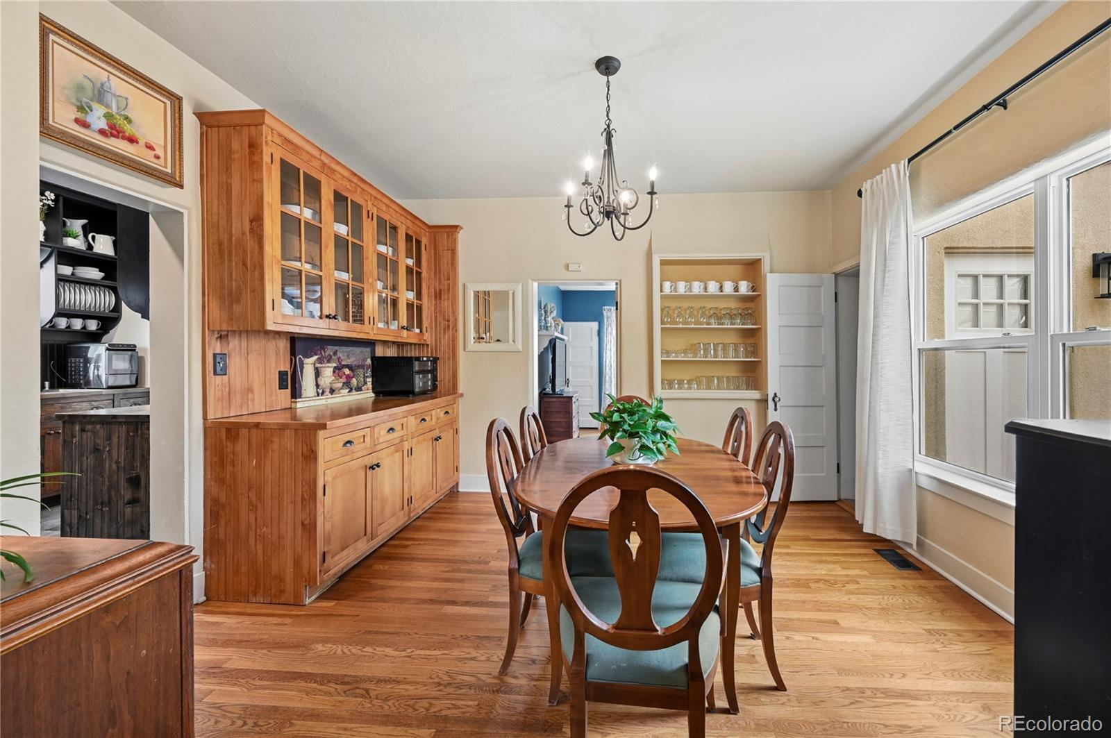 MLS Image #9 for 2219 n nevada avenue,colorado springs, Colorado