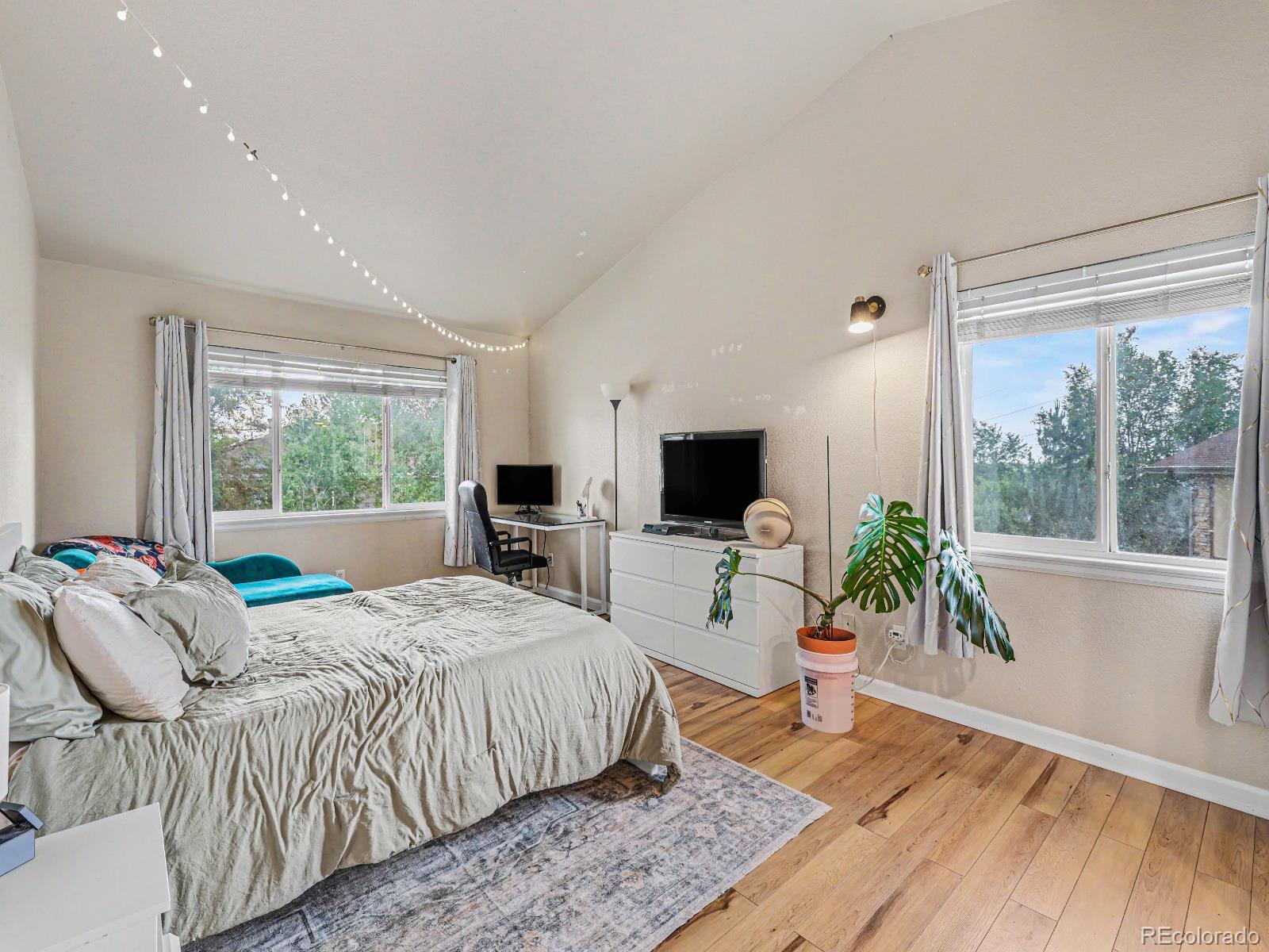 MLS Image #12 for 875 e 78th avenue,denver, Colorado