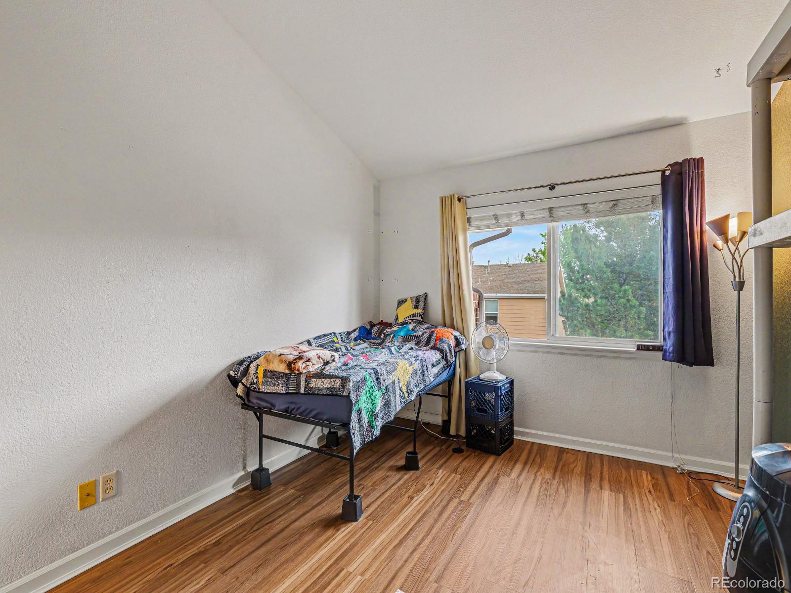 MLS Image #18 for 875 e 78th avenue,denver, Colorado