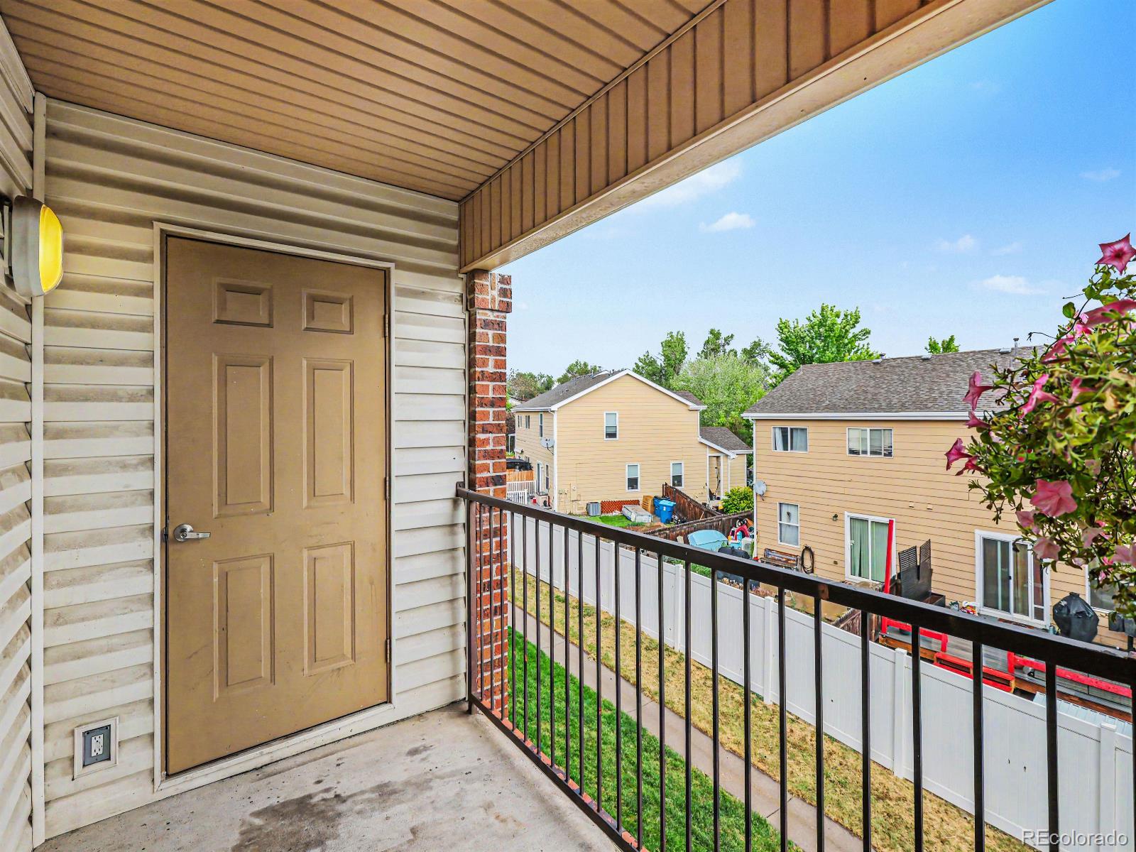 MLS Image #4 for 875 e 78th avenue,denver, Colorado