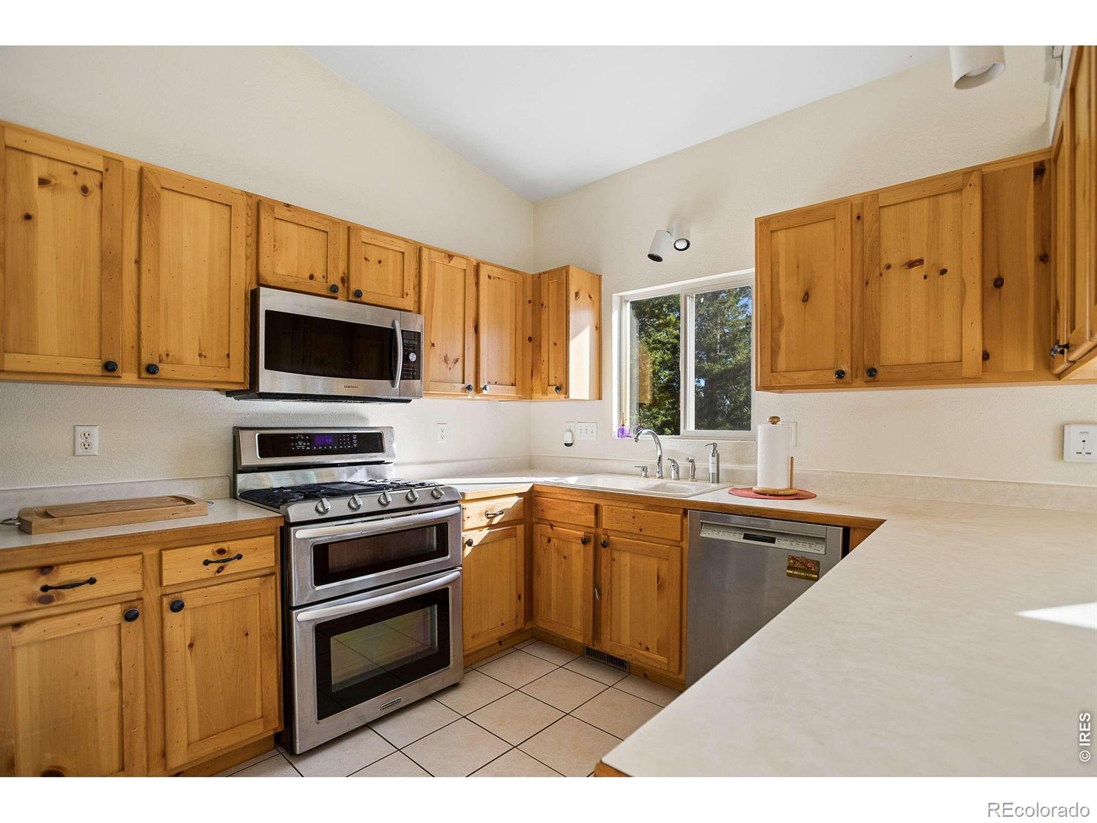 MLS Image #8 for 610  meadowlake drive,black hawk, Colorado