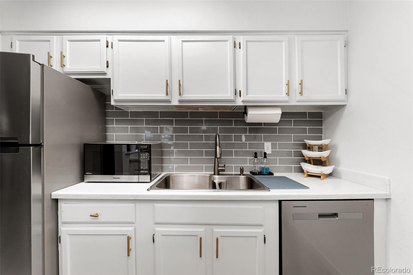 MLS Image #11 for 12360 w nevada place,lakewood, Colorado