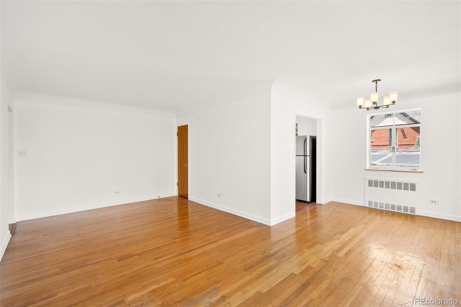 MLS Image #3 for 1175 n emerson street 111,denver, Colorado