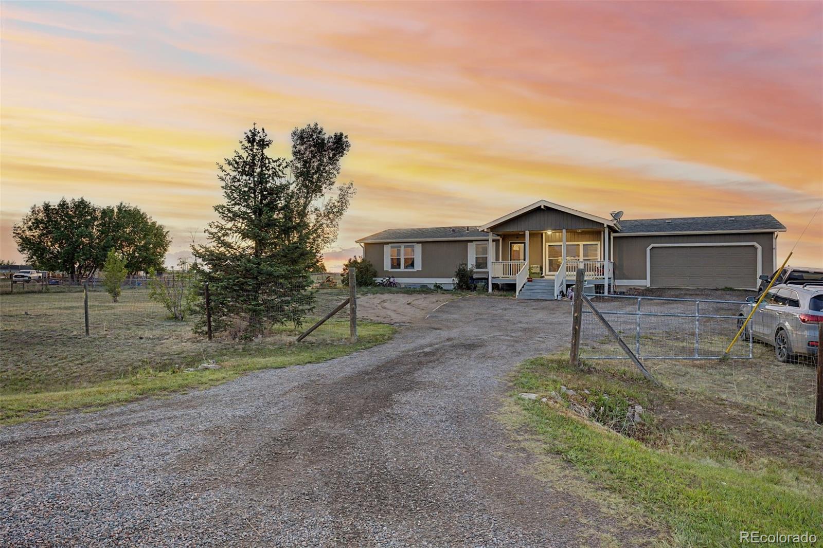 MLS Image #2 for 58117 e 42nd drive,strasburg, Colorado