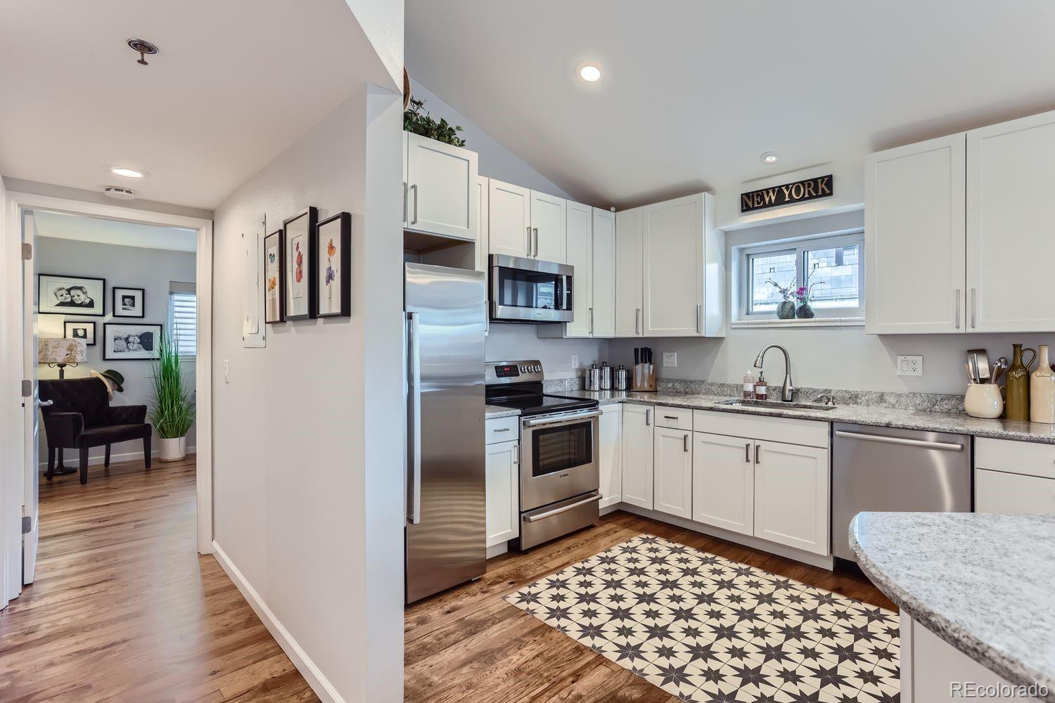 MLS Image #13 for 350  detroit street,denver, Colorado