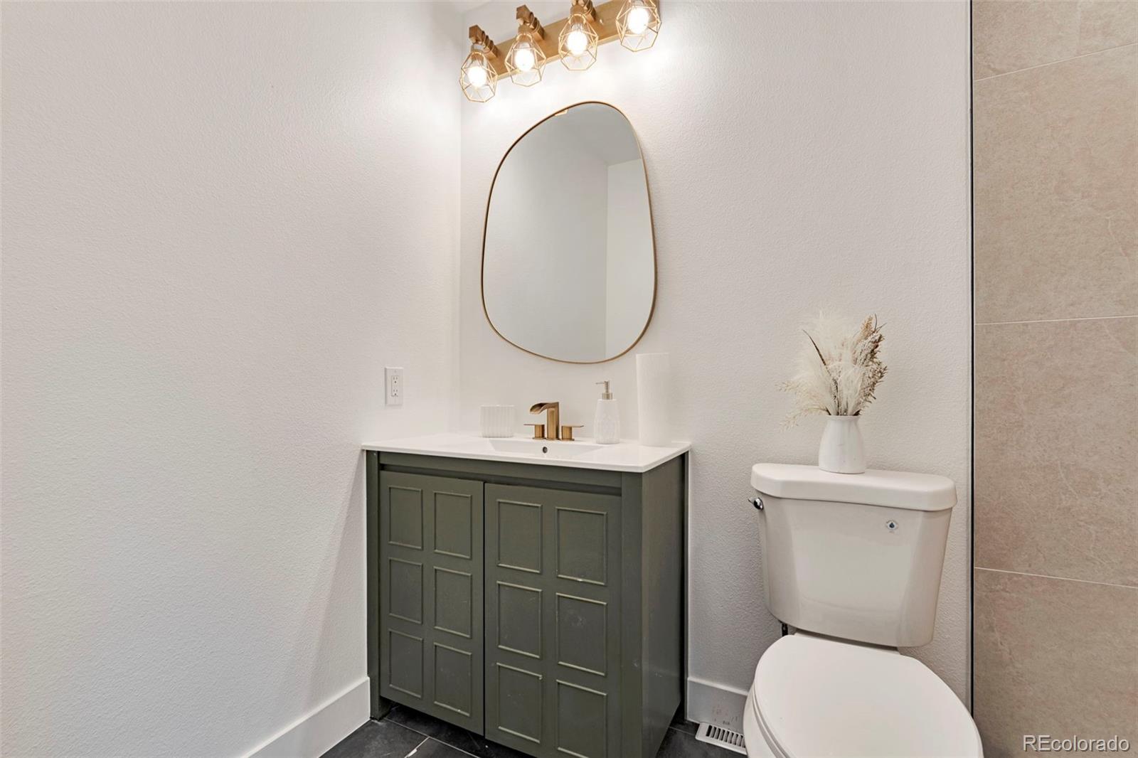 MLS Image #7 for 4595 s fox street,englewood, Colorado