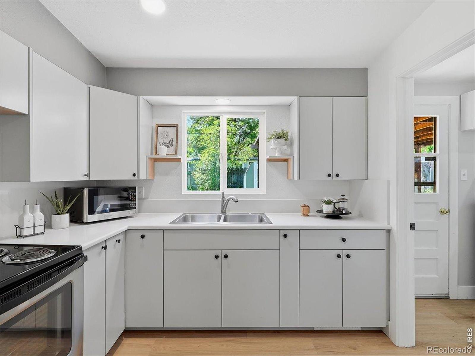 MLS Image #10 for 1617  richards place,fort collins, Colorado