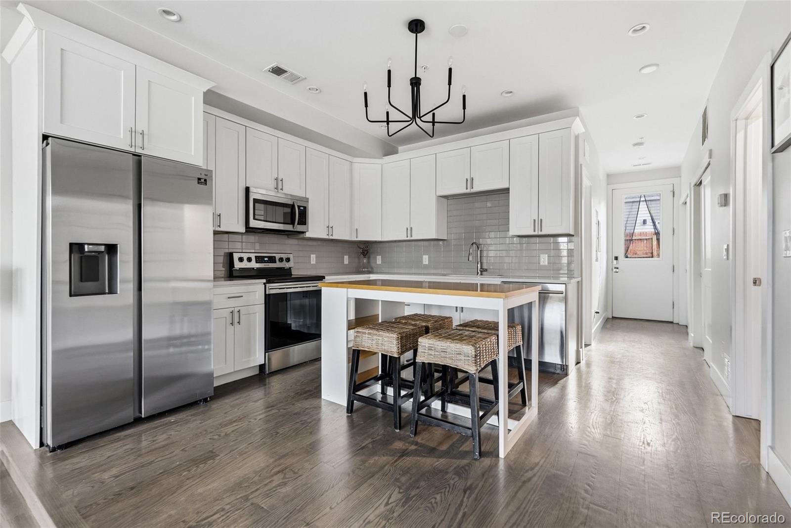 MLS Image #14 for 1187 s navajo street,denver, Colorado