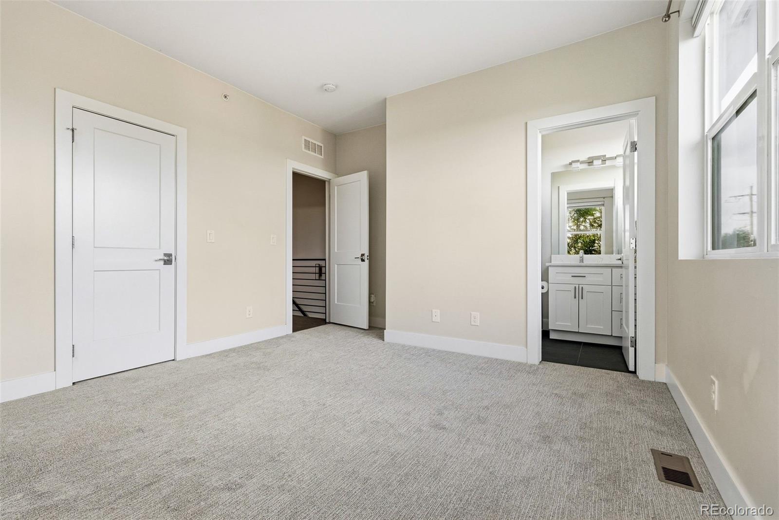 MLS Image #19 for 1187 s navajo street,denver, Colorado