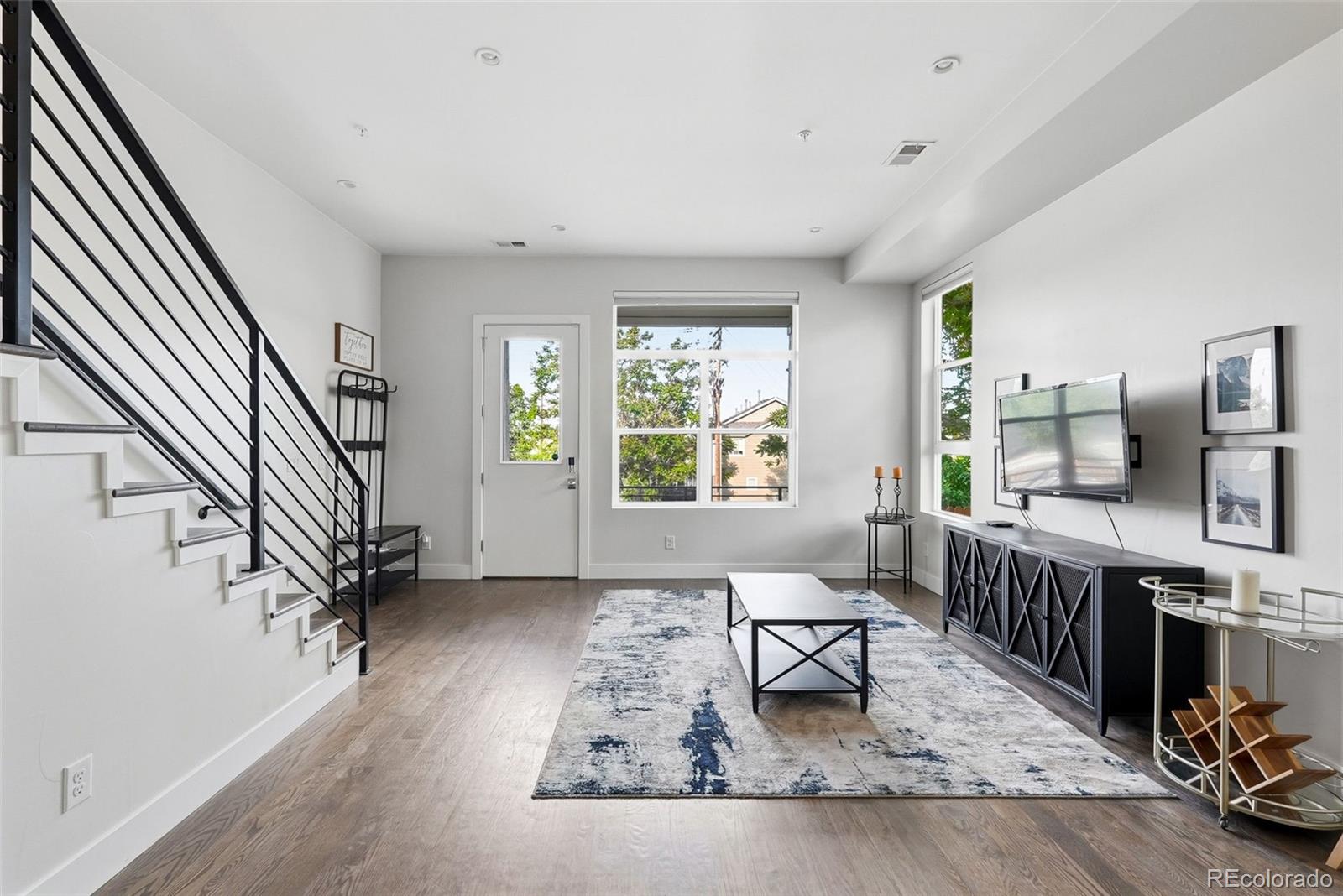 MLS Image #6 for 1187 s navajo street,denver, Colorado