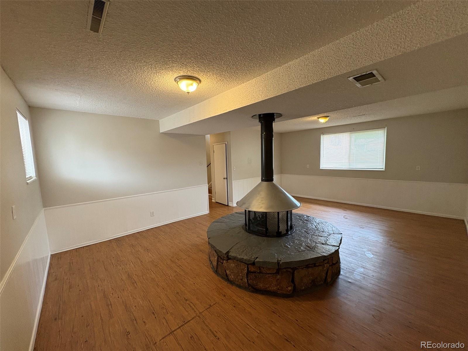 MLS Image #11 for 1005  harmon place,longmont, Colorado