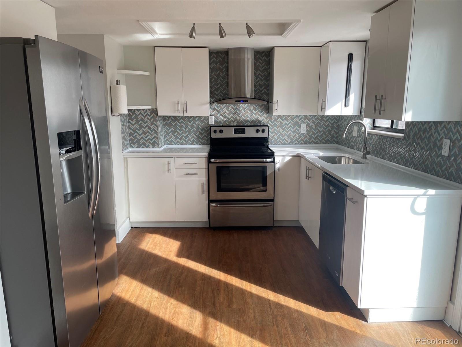 MLS Image #20 for 1005  harmon place,longmont, Colorado