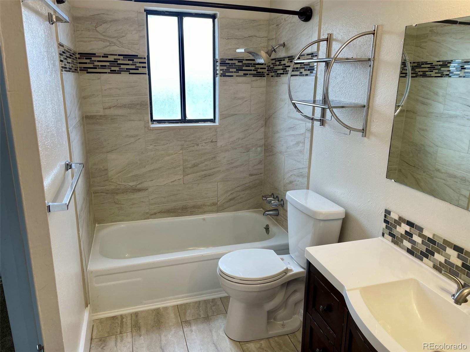 MLS Image #22 for 1005  harmon place,longmont, Colorado