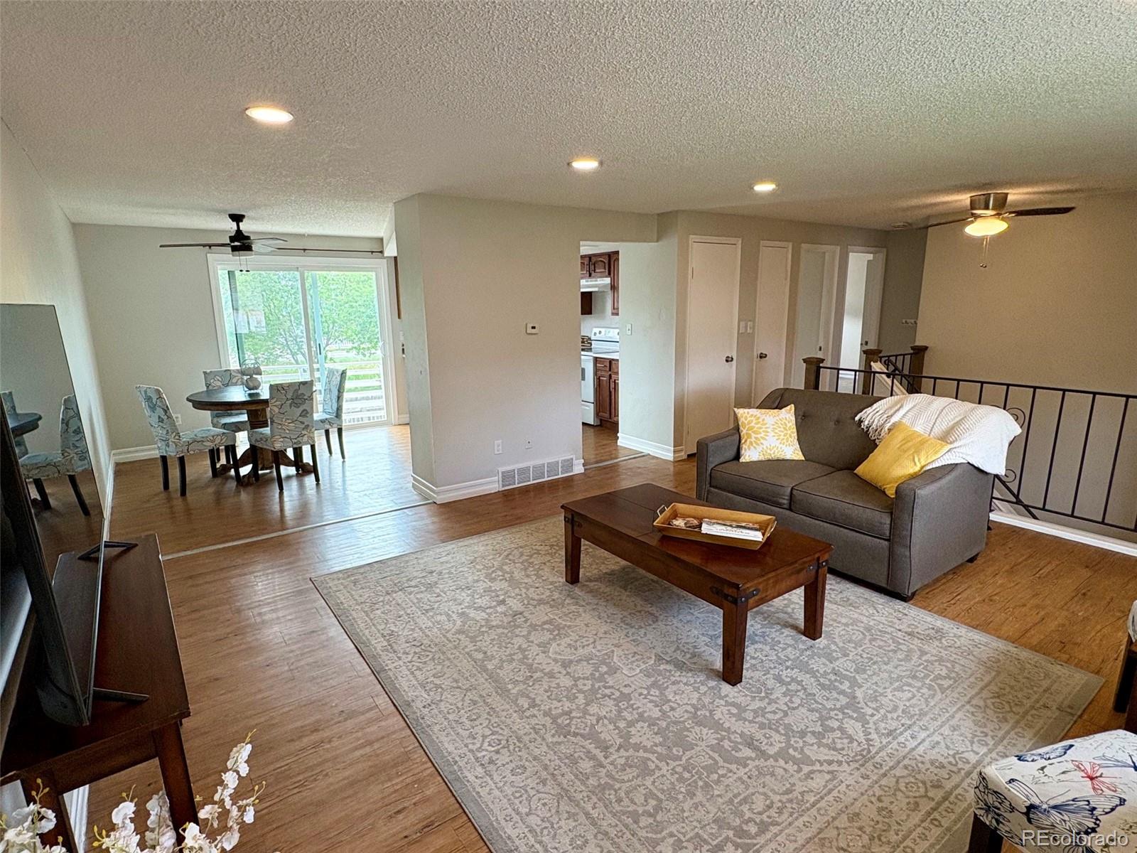 MLS Image #4 for 1005  harmon place,longmont, Colorado