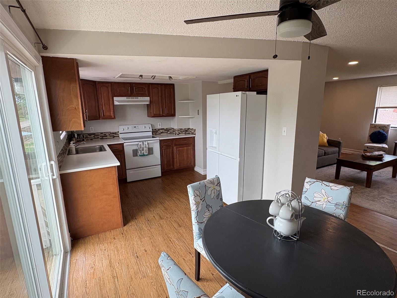 MLS Image #5 for 1005  harmon place,longmont, Colorado