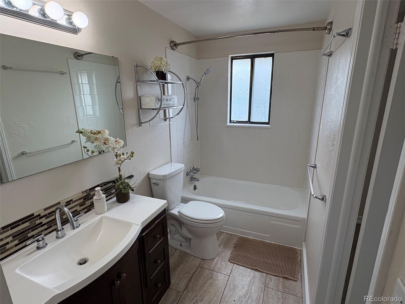 MLS Image #9 for 1005  harmon place,longmont, Colorado