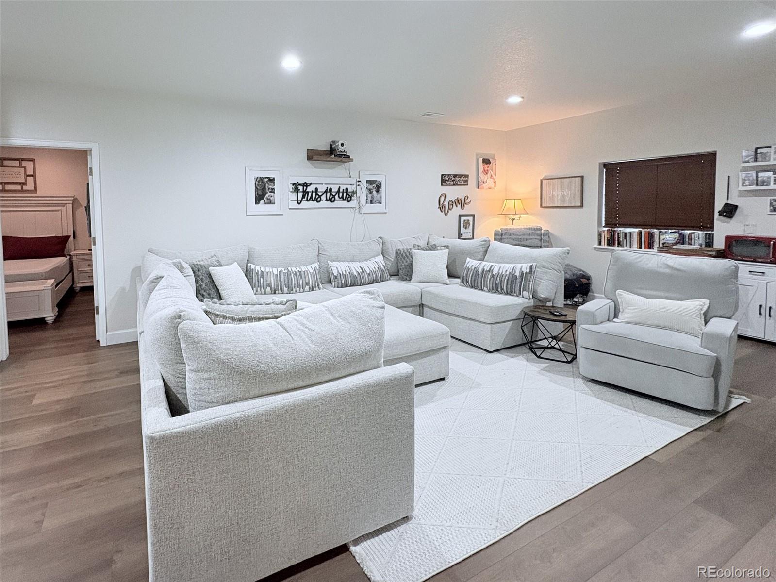 MLS Image #27 for 12648  canoe street,longmont, Colorado