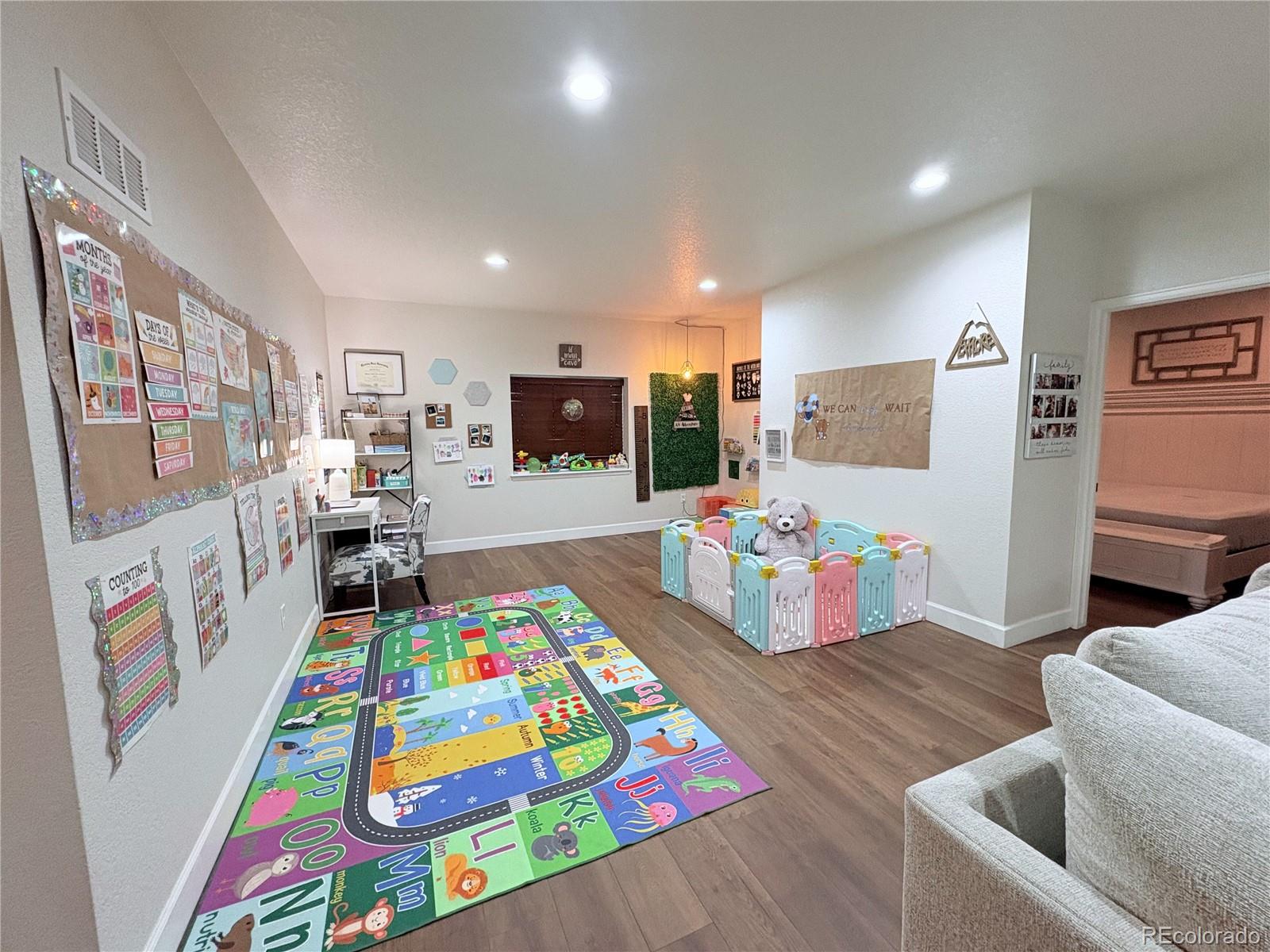 MLS Image #28 for 12648  canoe street,longmont, Colorado